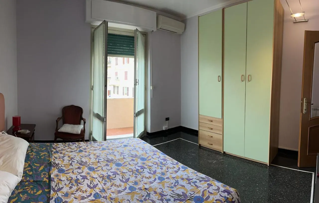 Home Sweet Home Nel Cuore Di Genova Italy